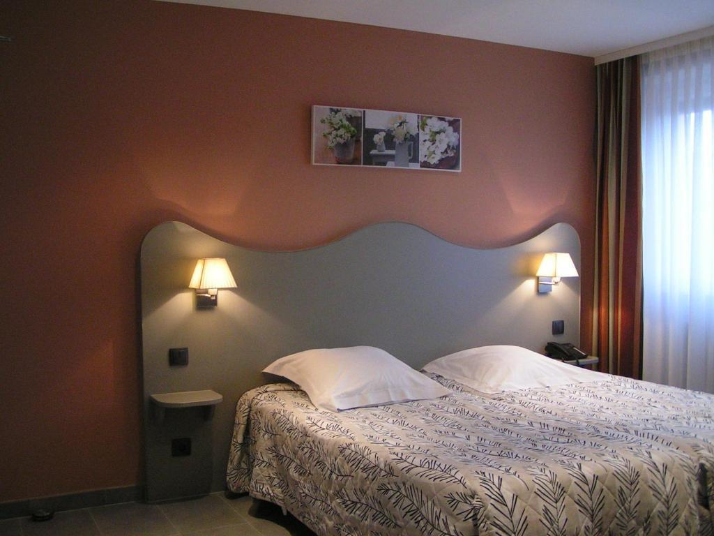 Au Soleil, Hotel Restaurant & Spa Valff الغرفة الصورة