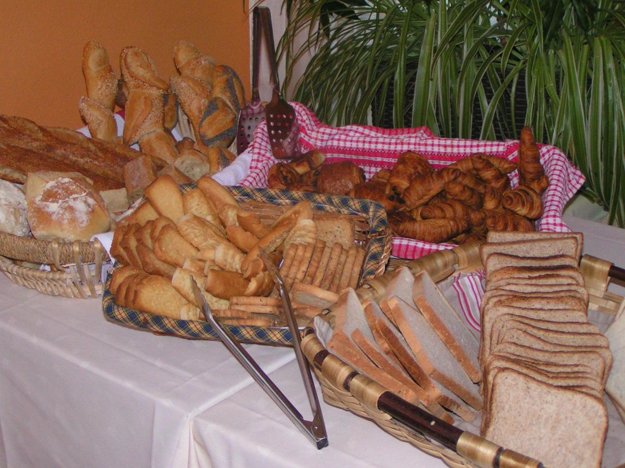 Au Soleil, Hotel Restaurant & Spa Valff المظهر الخارجي الصورة