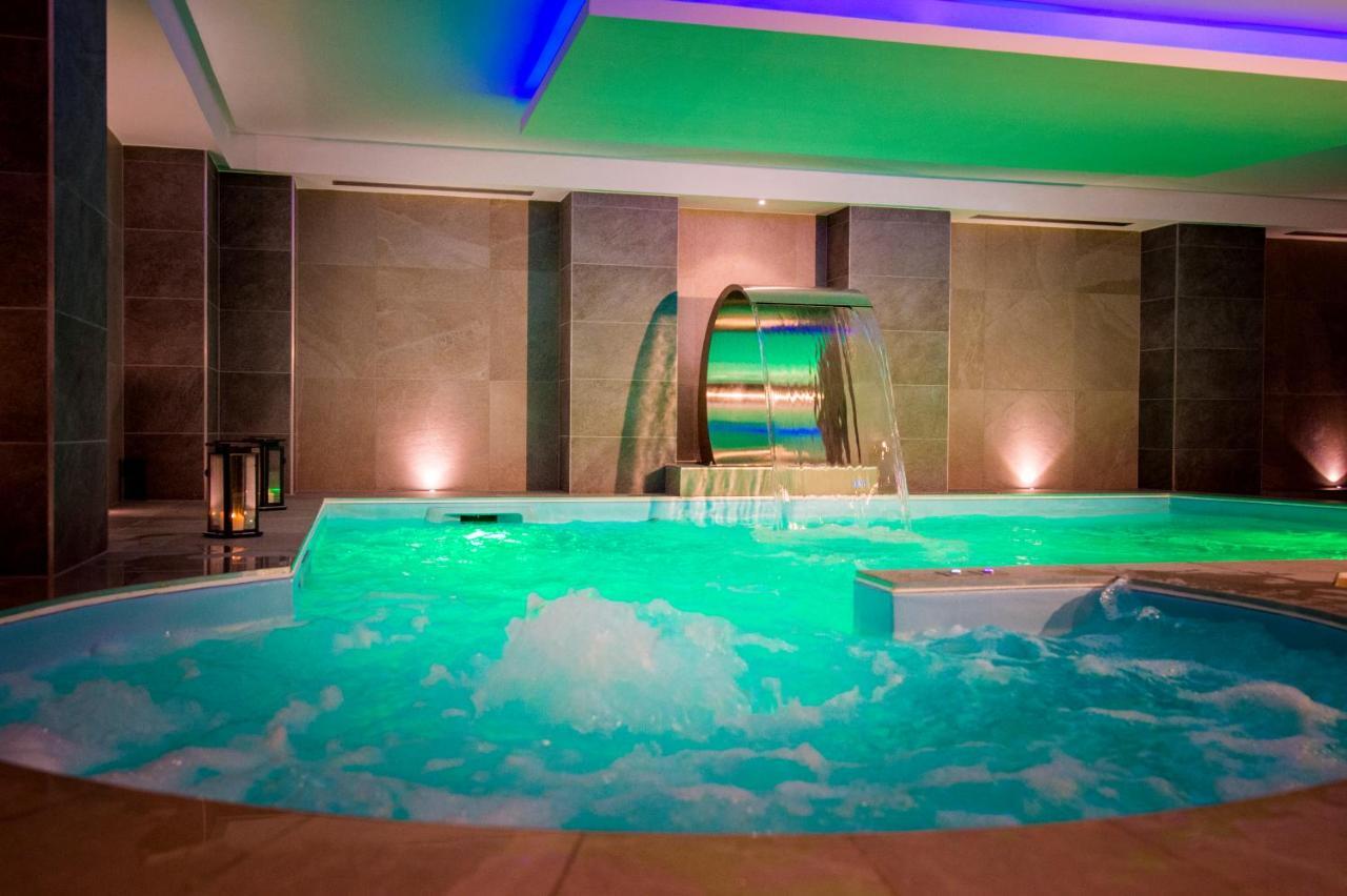 Au Soleil, Hotel Restaurant & Spa Valff المظهر الخارجي الصورة